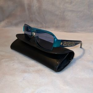Rate Authentic Vintage Versace Sea Blue Sunglasses